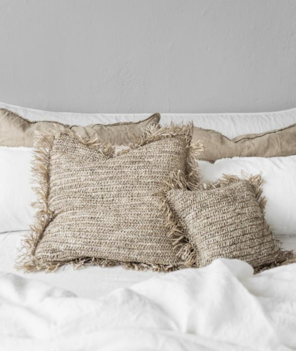 Rafia Cushion With Fringe Square