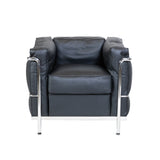 LC2 Black Leather Armchair