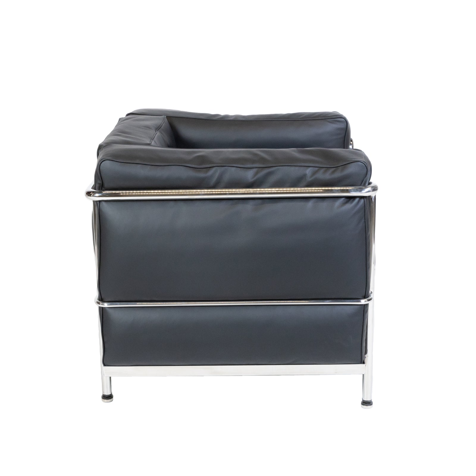 LC2 Black Leather Armchair