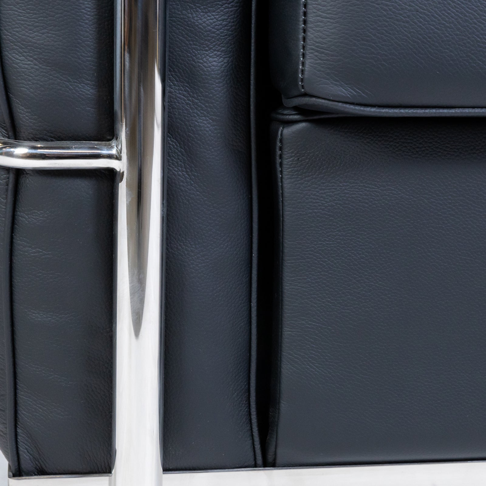 LC2 Black Leather Armchair
