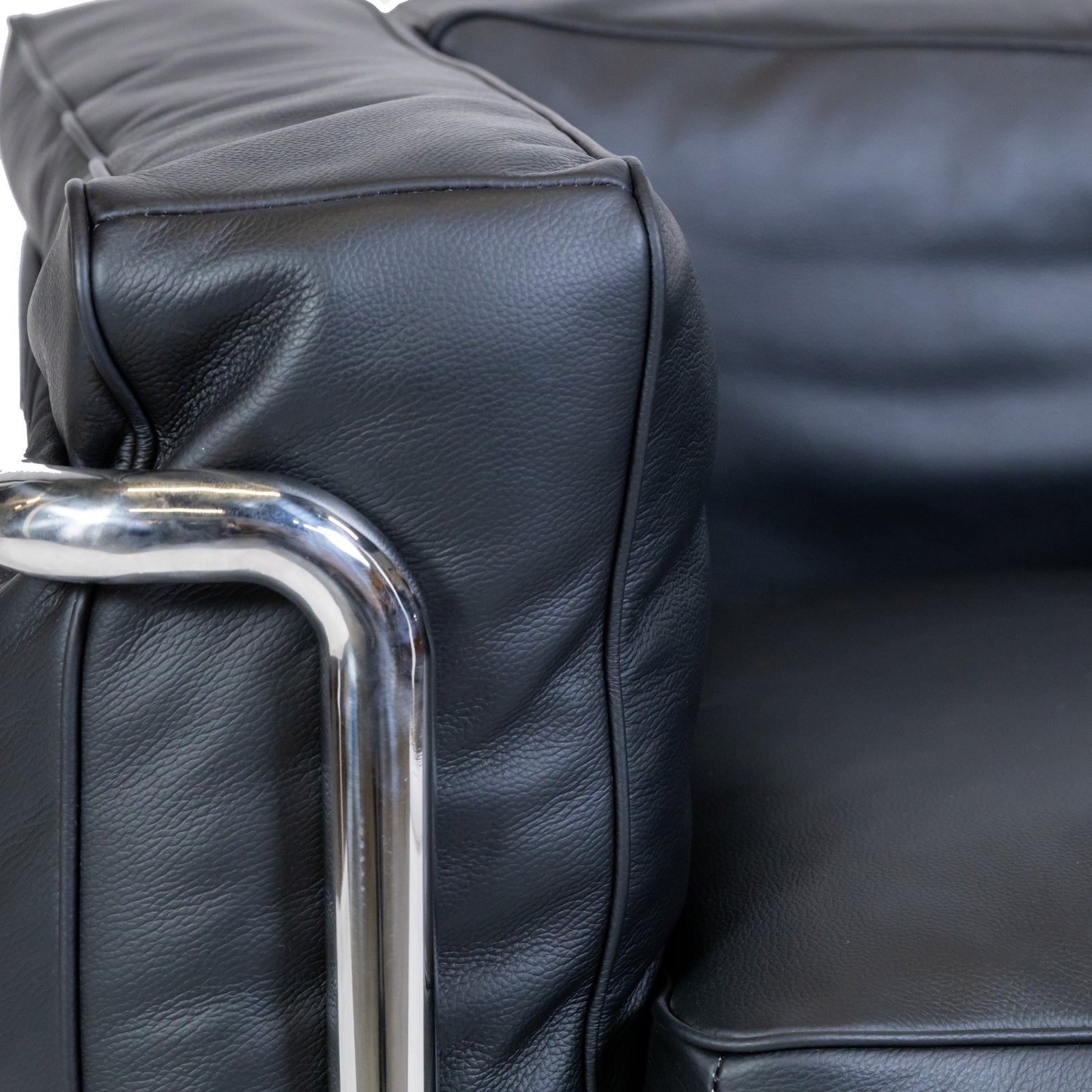 LC2 Black Leather Armchair