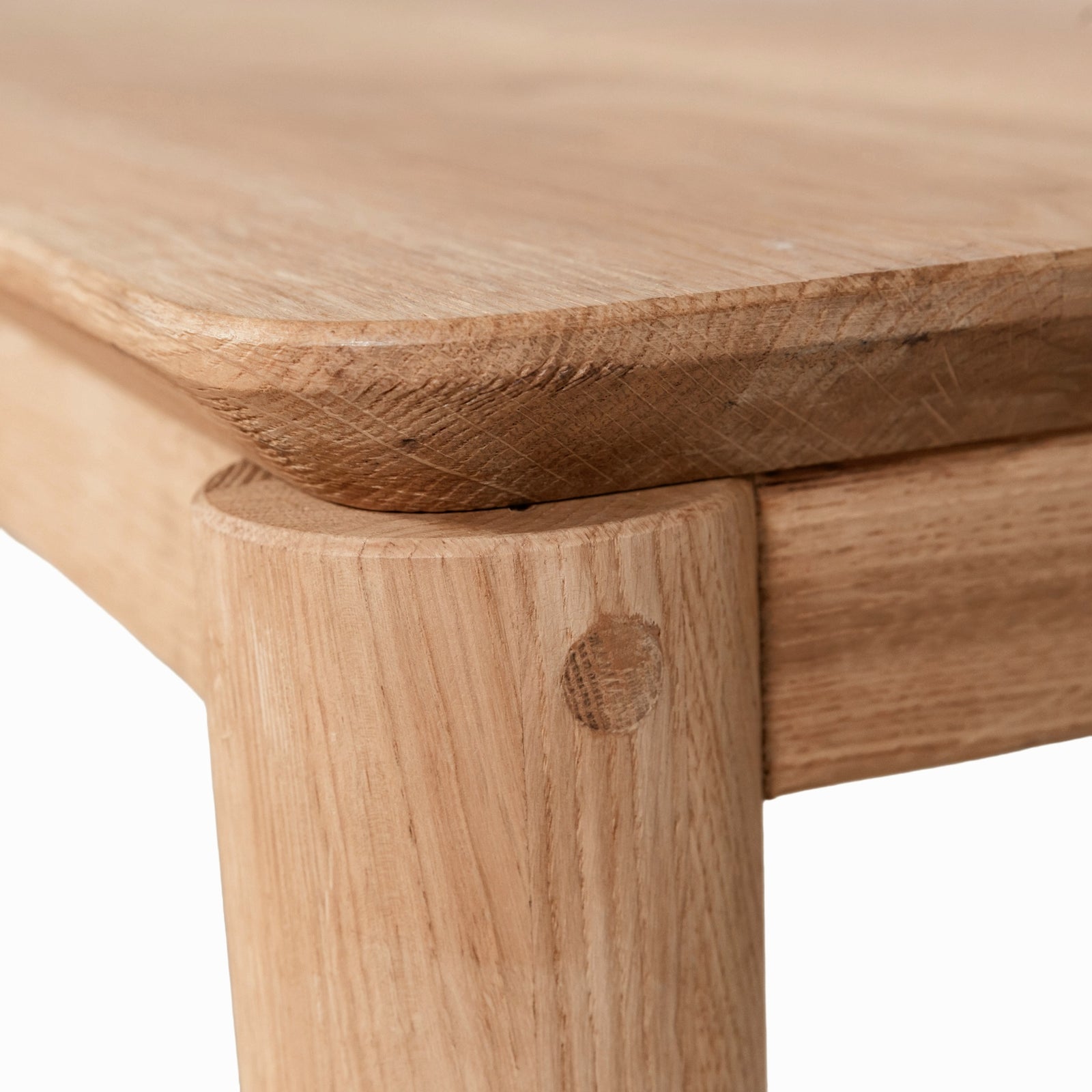 Solid Oak Luna Dining Table
