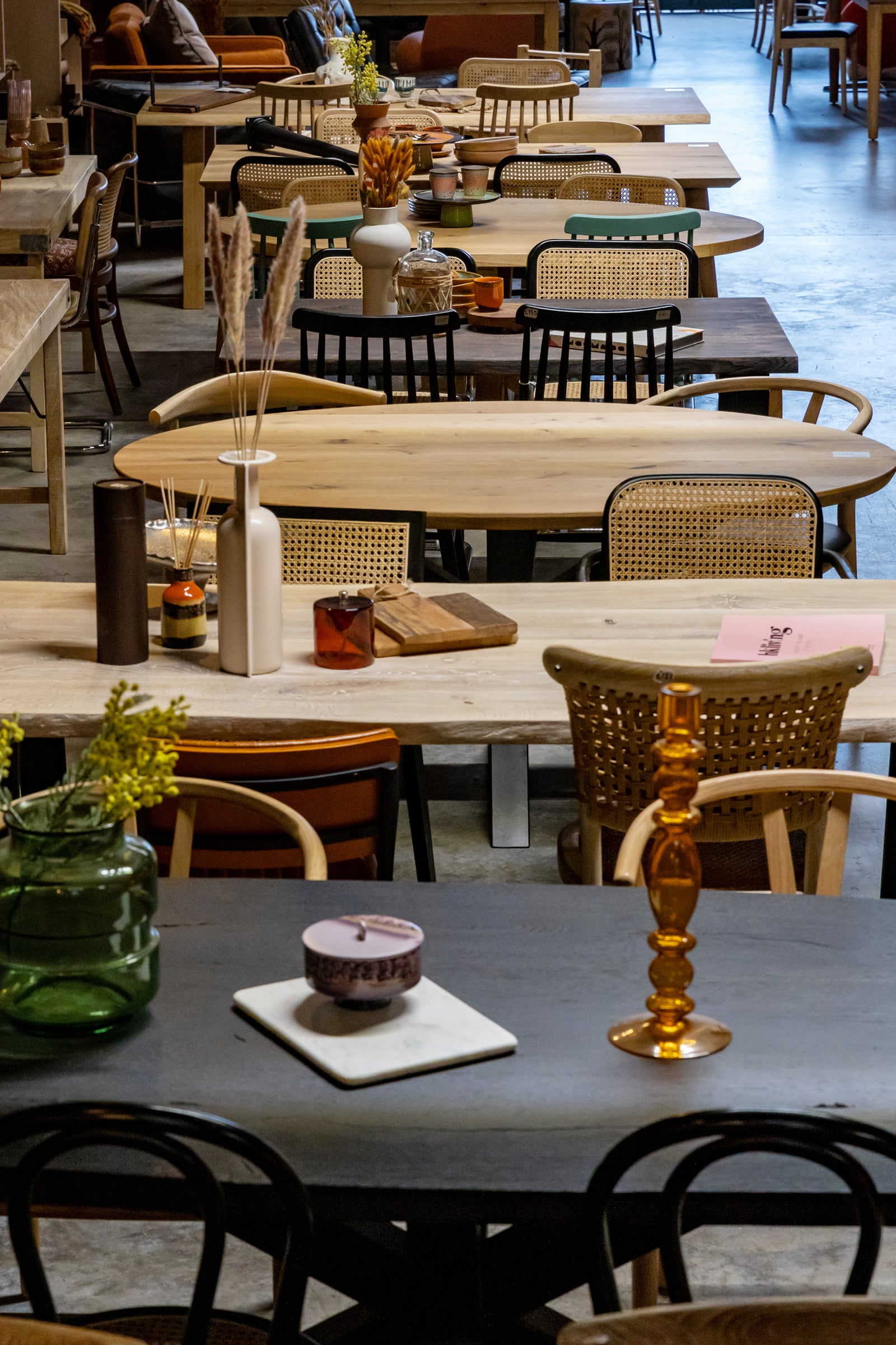 Solid Oak Dining Table Burnt / Star Frame / Strachel A.F.