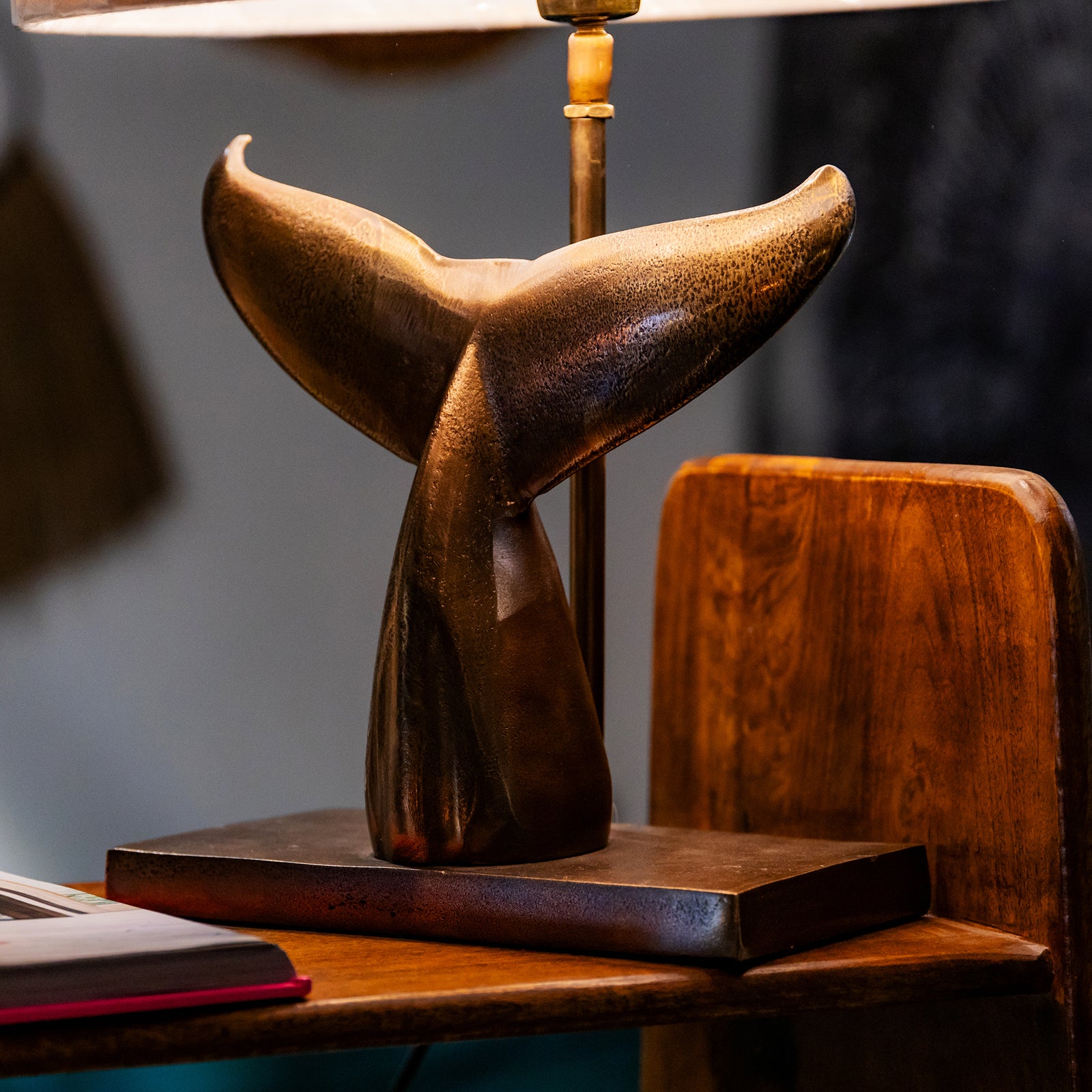 Whale Tail Table Lamp