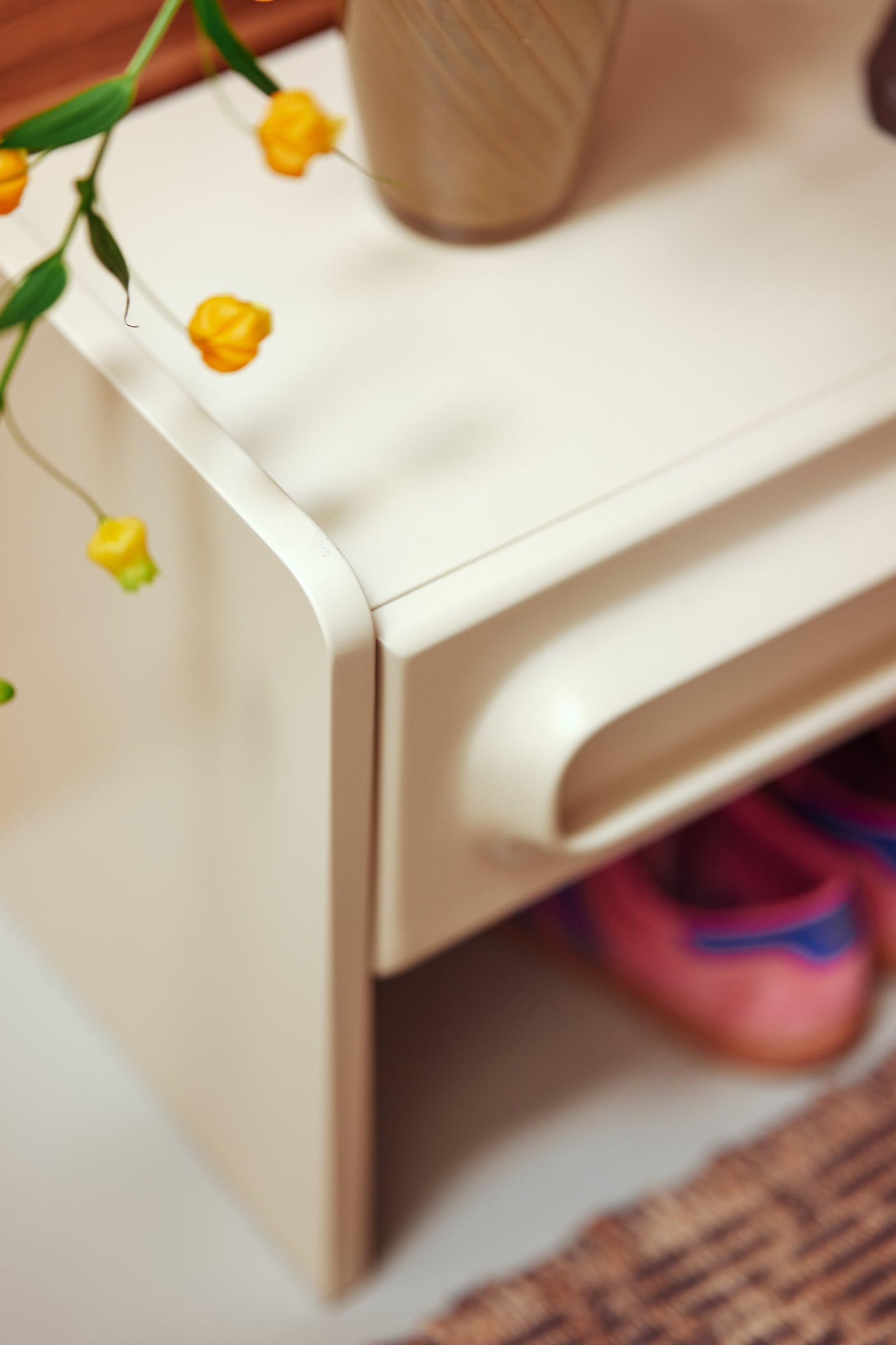 HKliving Space Low Board Cream