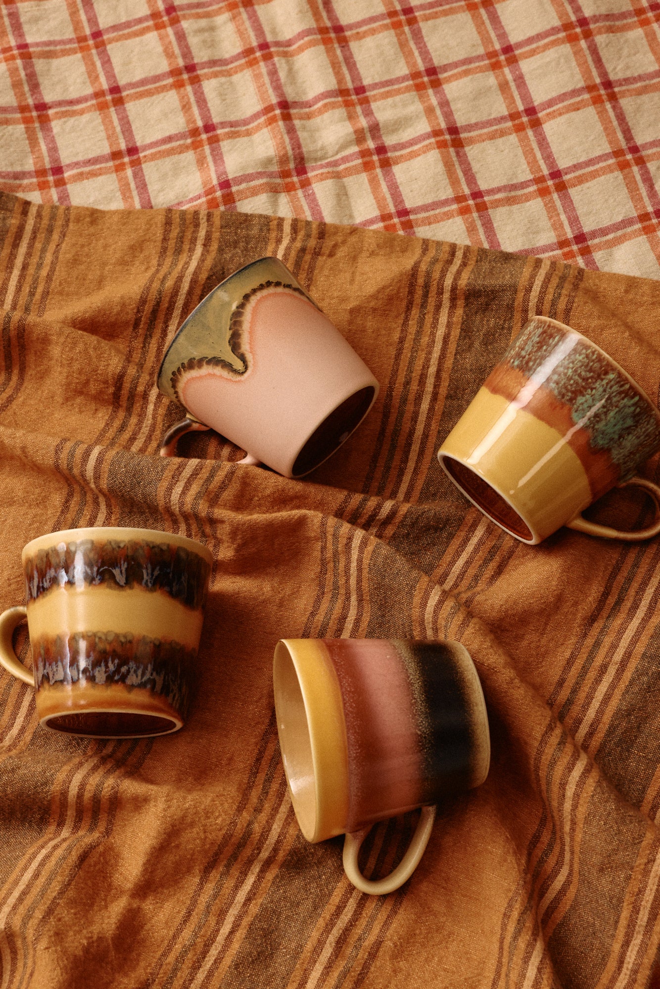 HKliving 70s Ceramics: Cappuccino Mugs Vista, set of 4