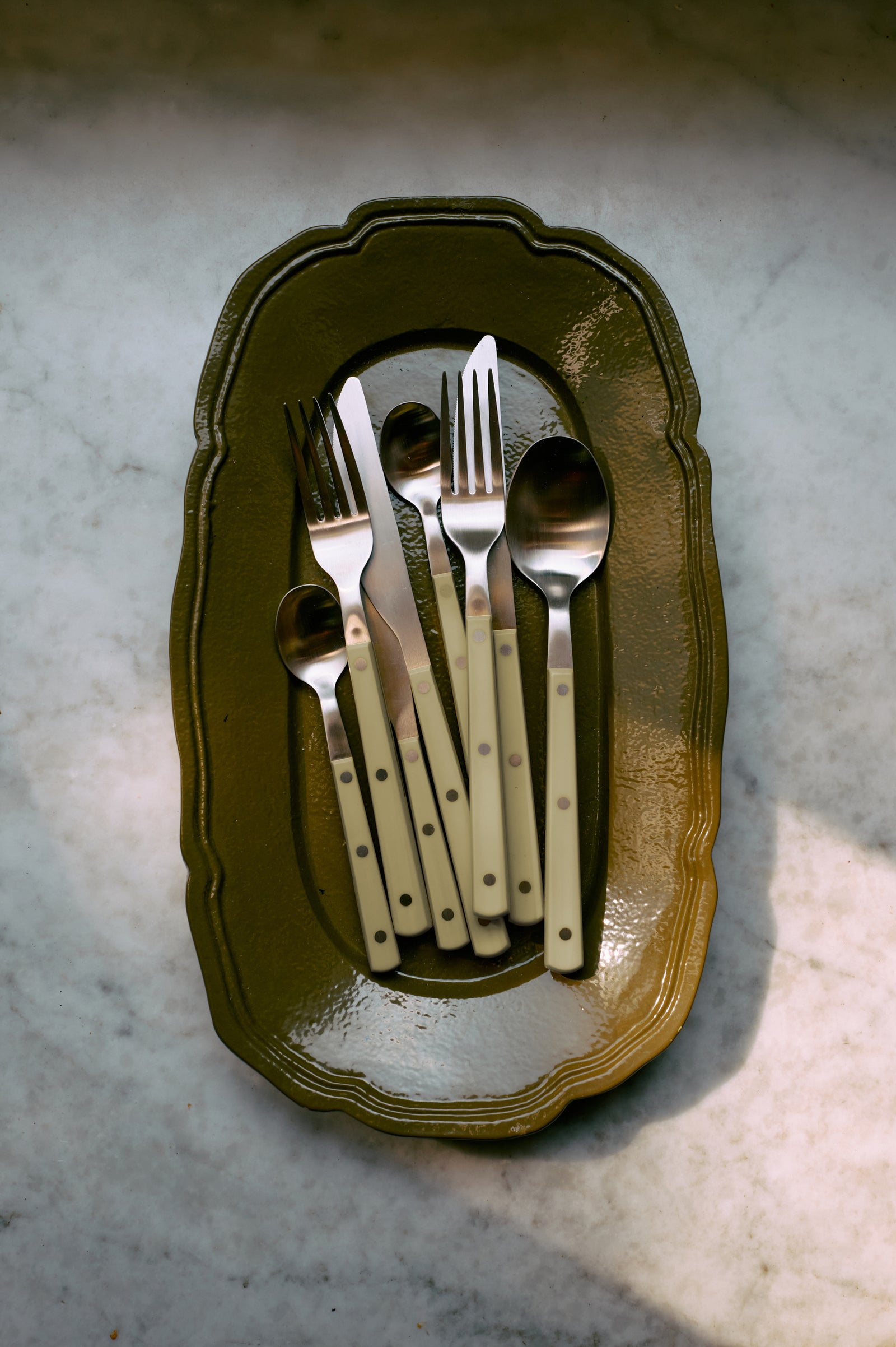 HKLIVING New Classics: Serving Tray Olive