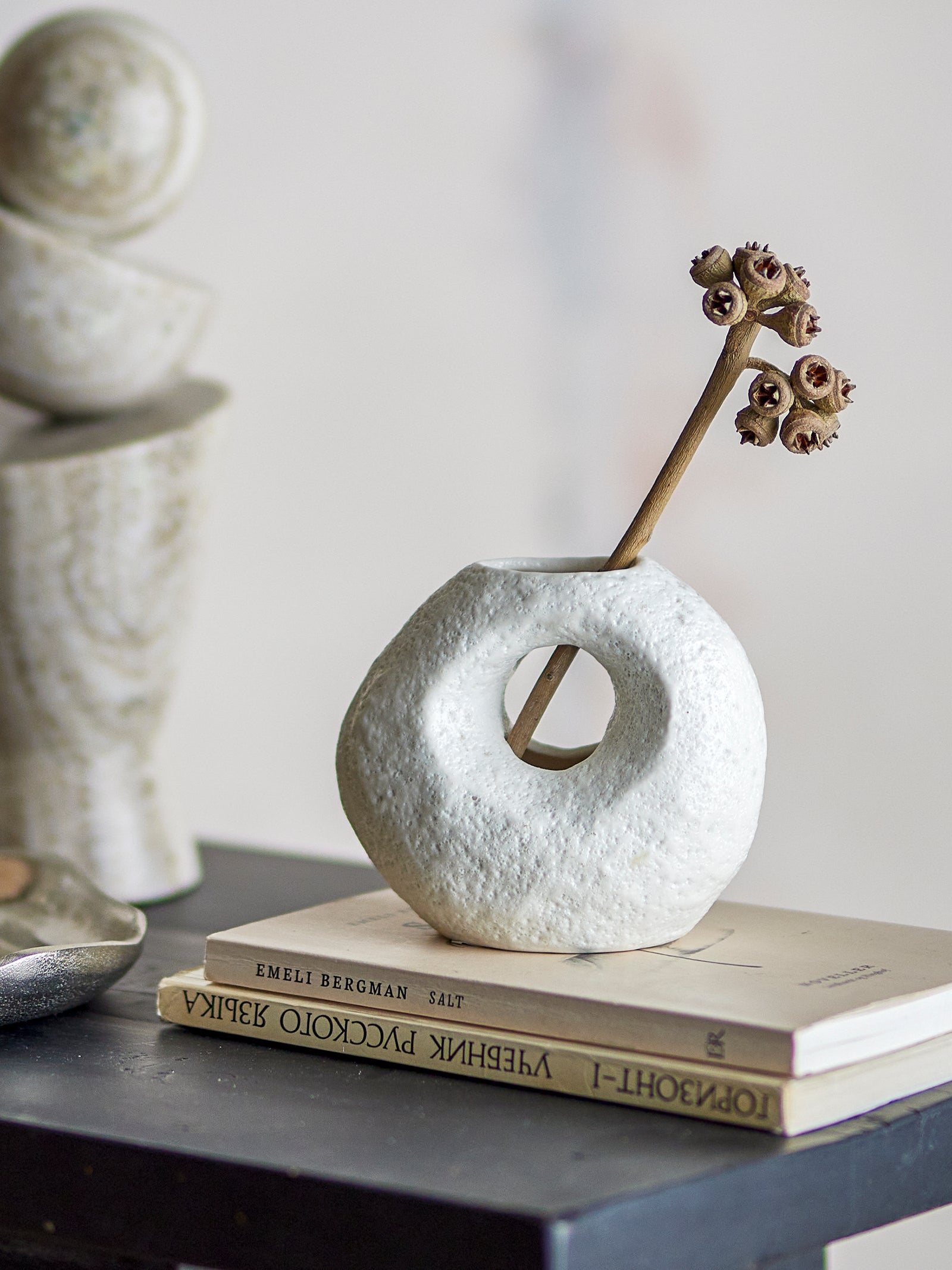 Caia Vase White Stoneware