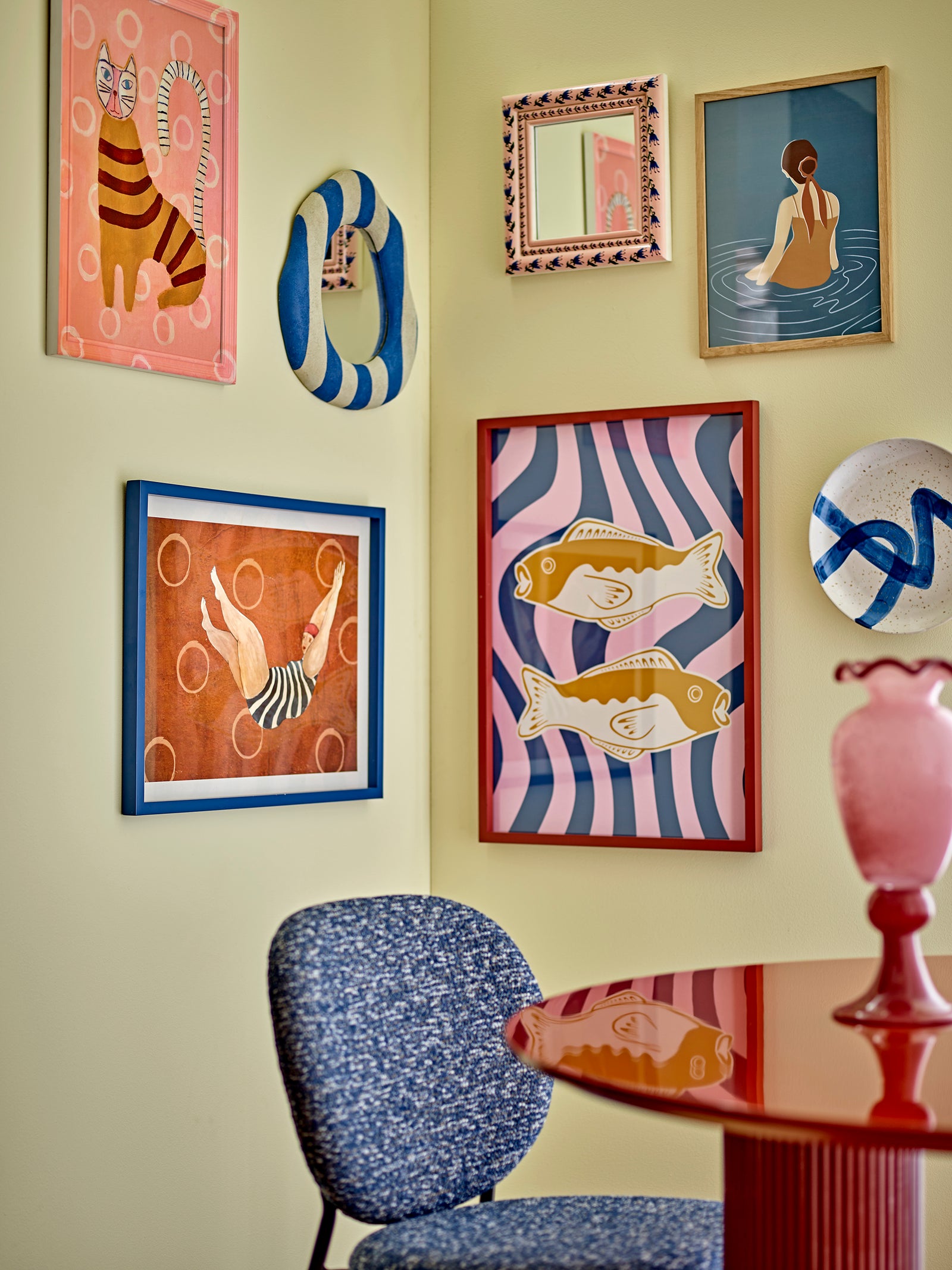 Remy Illustration with Frame, Multi,