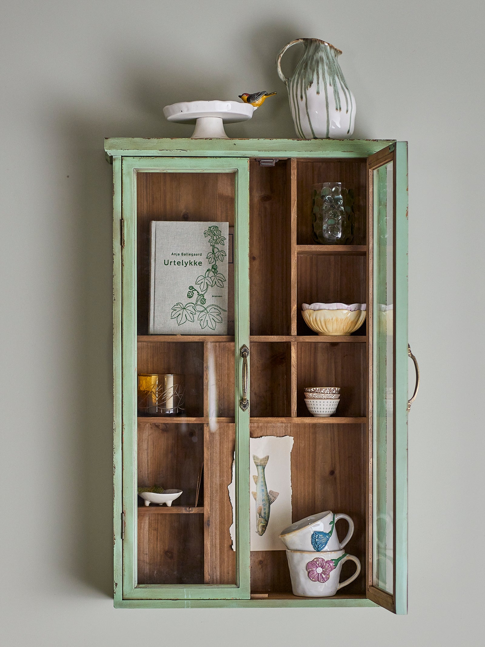 Hazem Cabinet, Green
