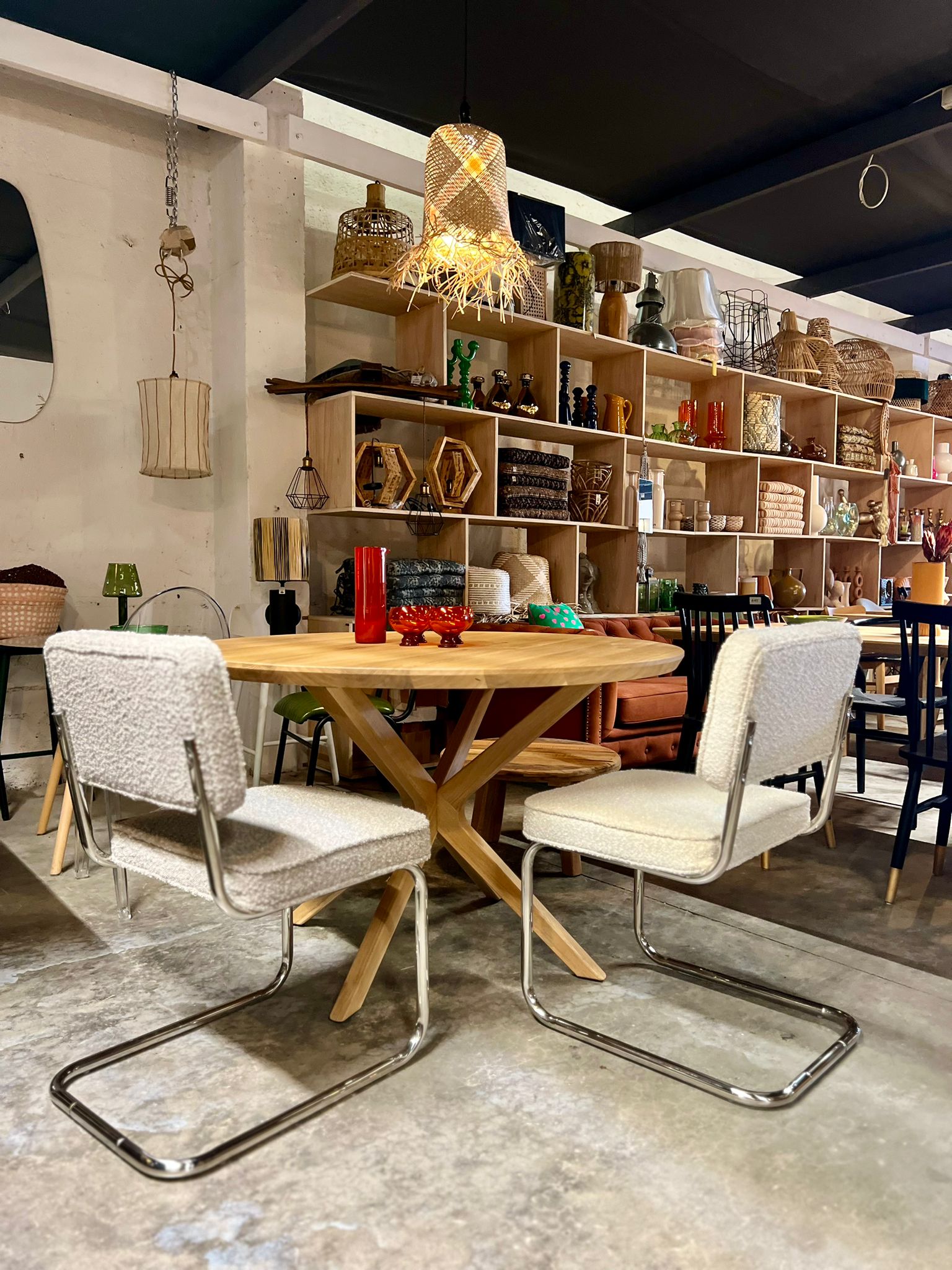 Cesc Chair White Boucle