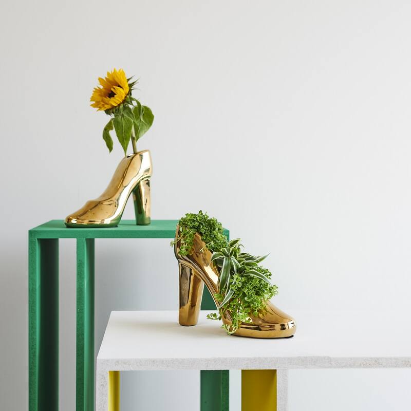 Vase Shoe Gold