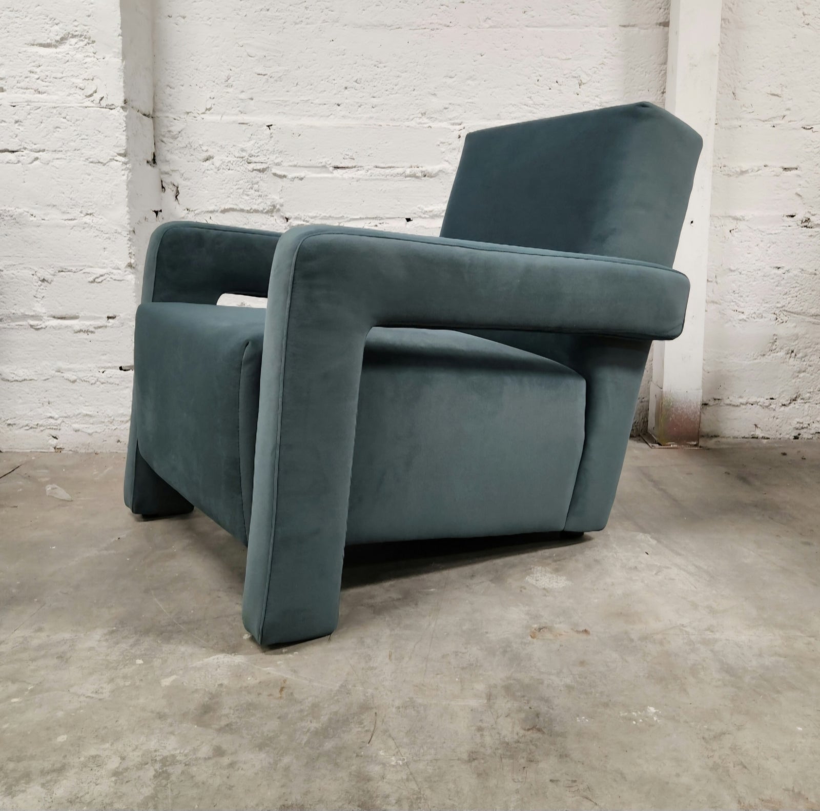 Utrecht Style Armchair Steel Blue Velvet