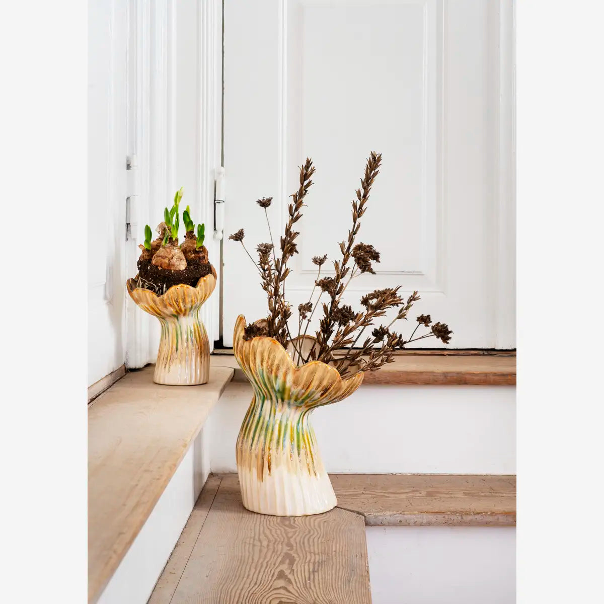 Stoneware Vase Flower - Madam Stoltz