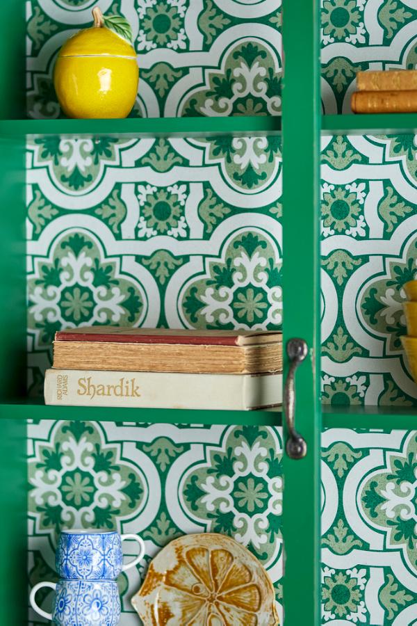 Hazem Cabinet, Green