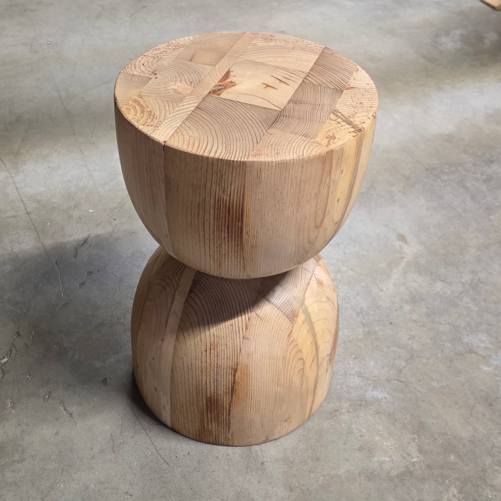 Wooden Stool Diabolo