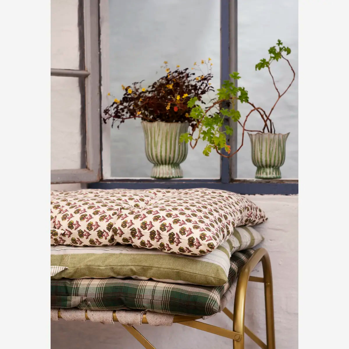 Stoneware Flower Pot Green L
