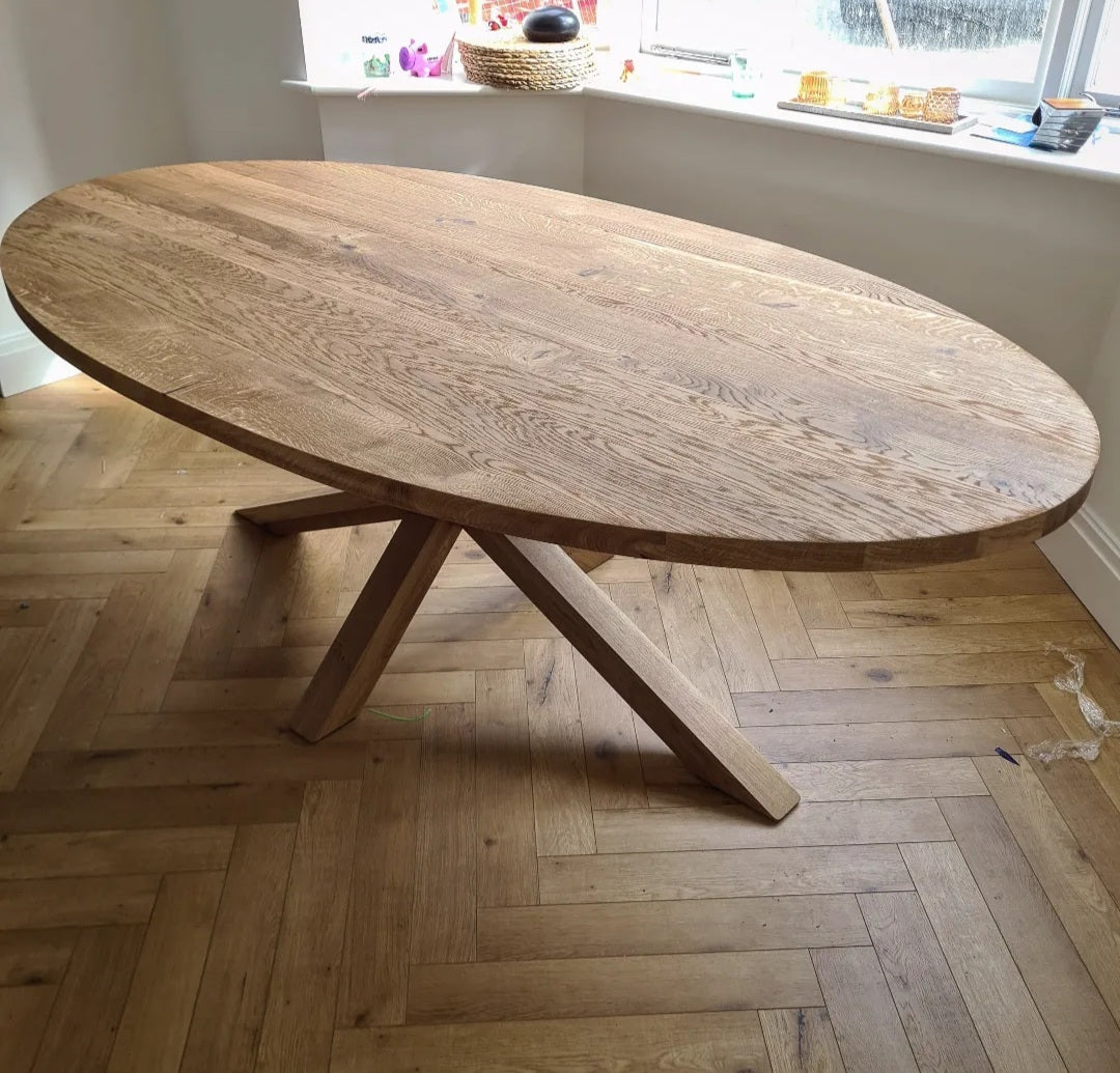 Solid Oak Oval Dining Table/ Star Frame by Strachel A.F.