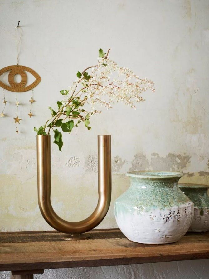 Iron Vase Madam Stoltz