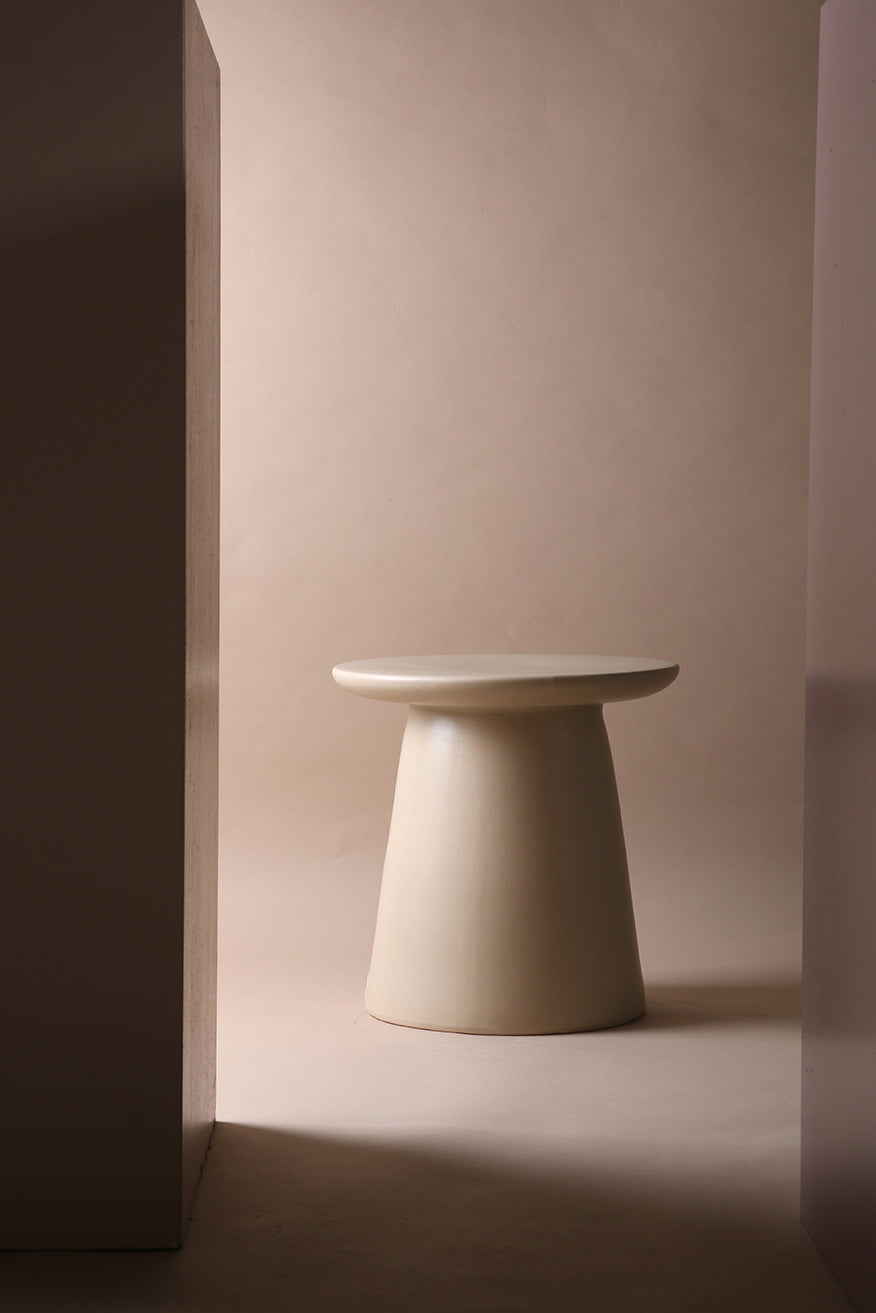HKliving Side Table Earthenware