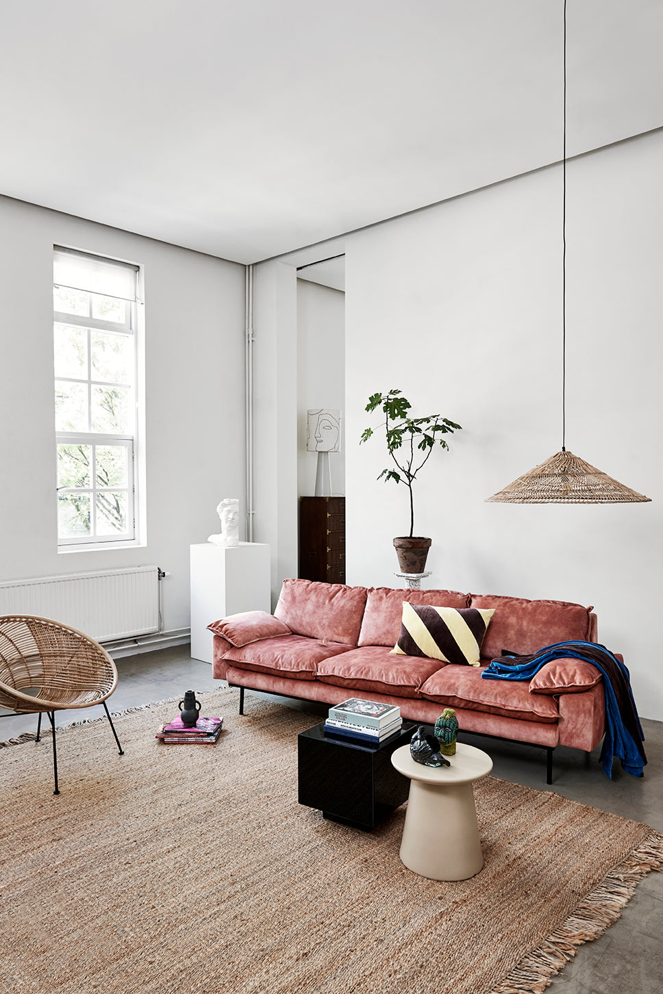 HKliving Side Table Earthenware