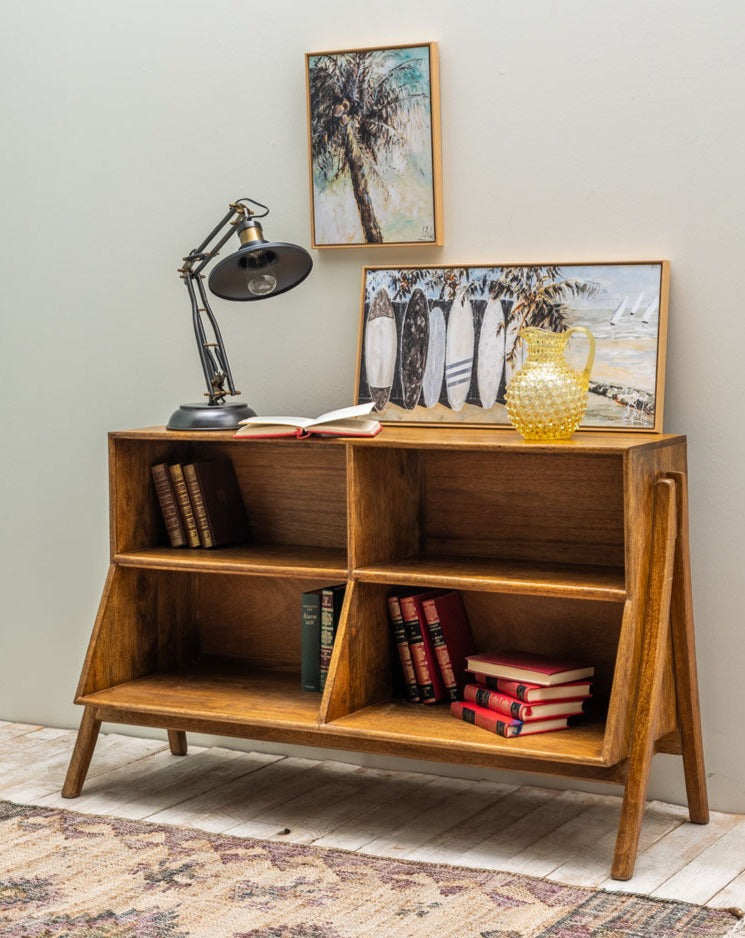 Retro Low Shelf Soto