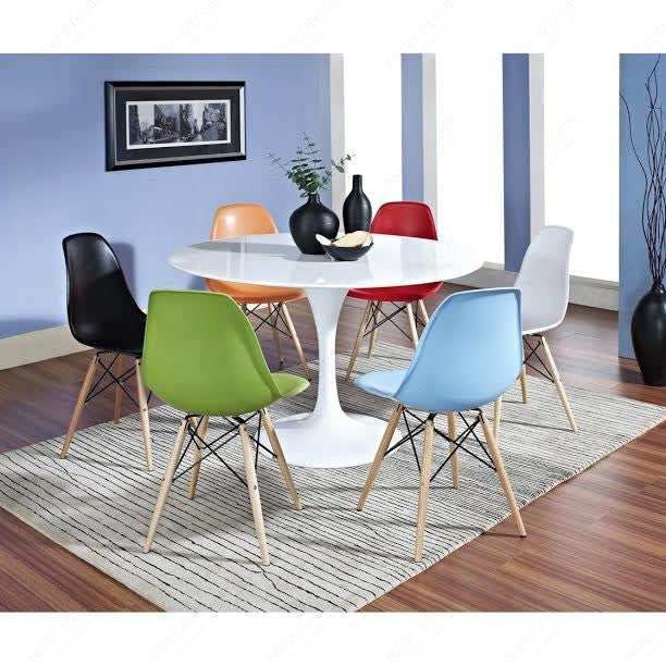 Iconic DSW Style Side Chair  Green - Natural Legs
